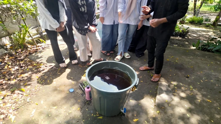 EM4 Indonesia